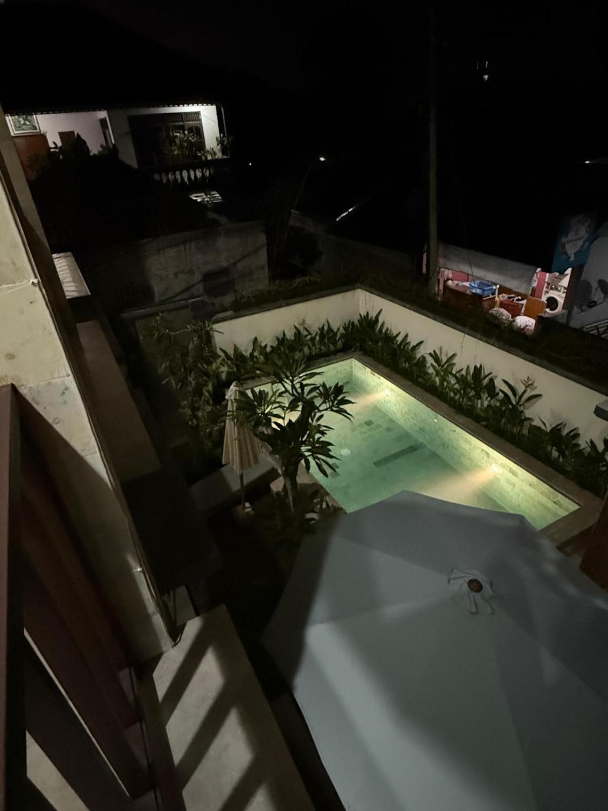 Ken Ken Guest House Семиняк Екстериор снимка