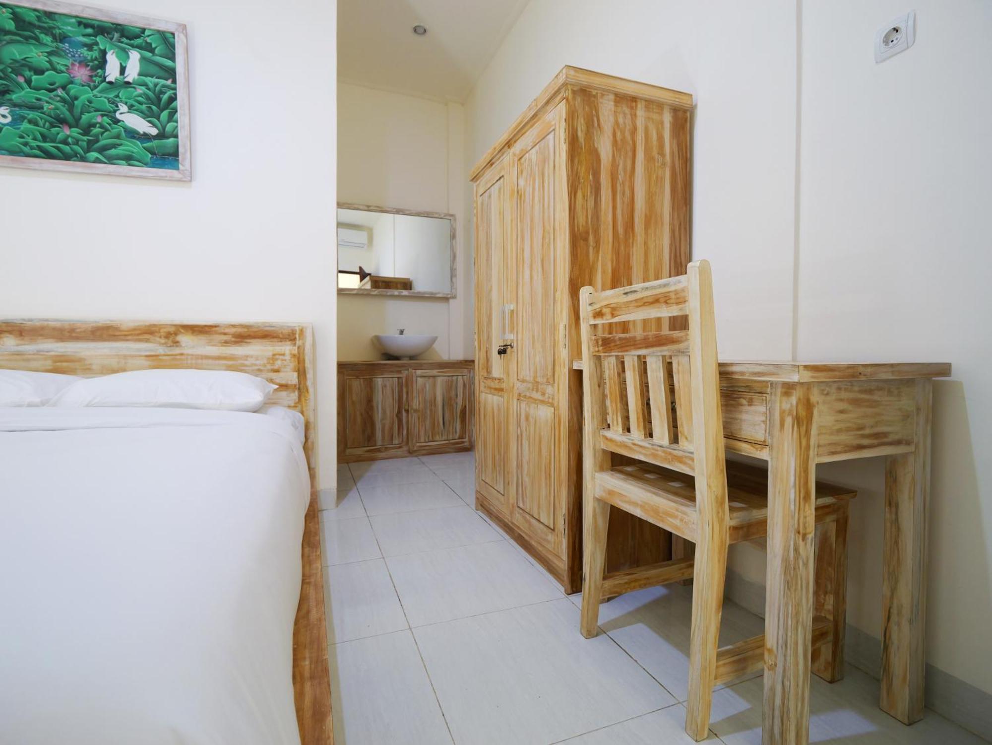 Ken Ken Guest House Семиняк Екстериор снимка