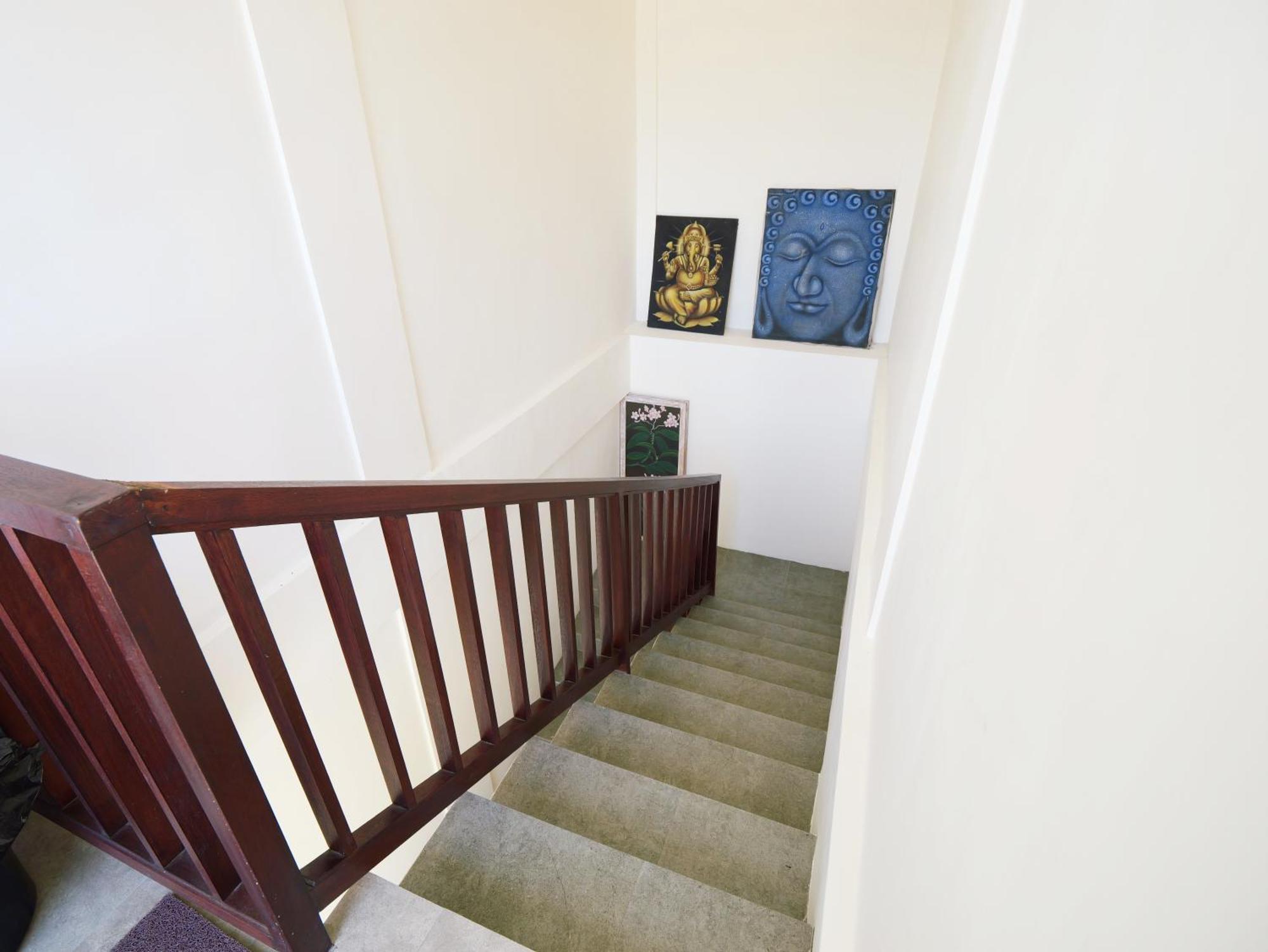 Ken Ken Guest House Семиняк Екстериор снимка
